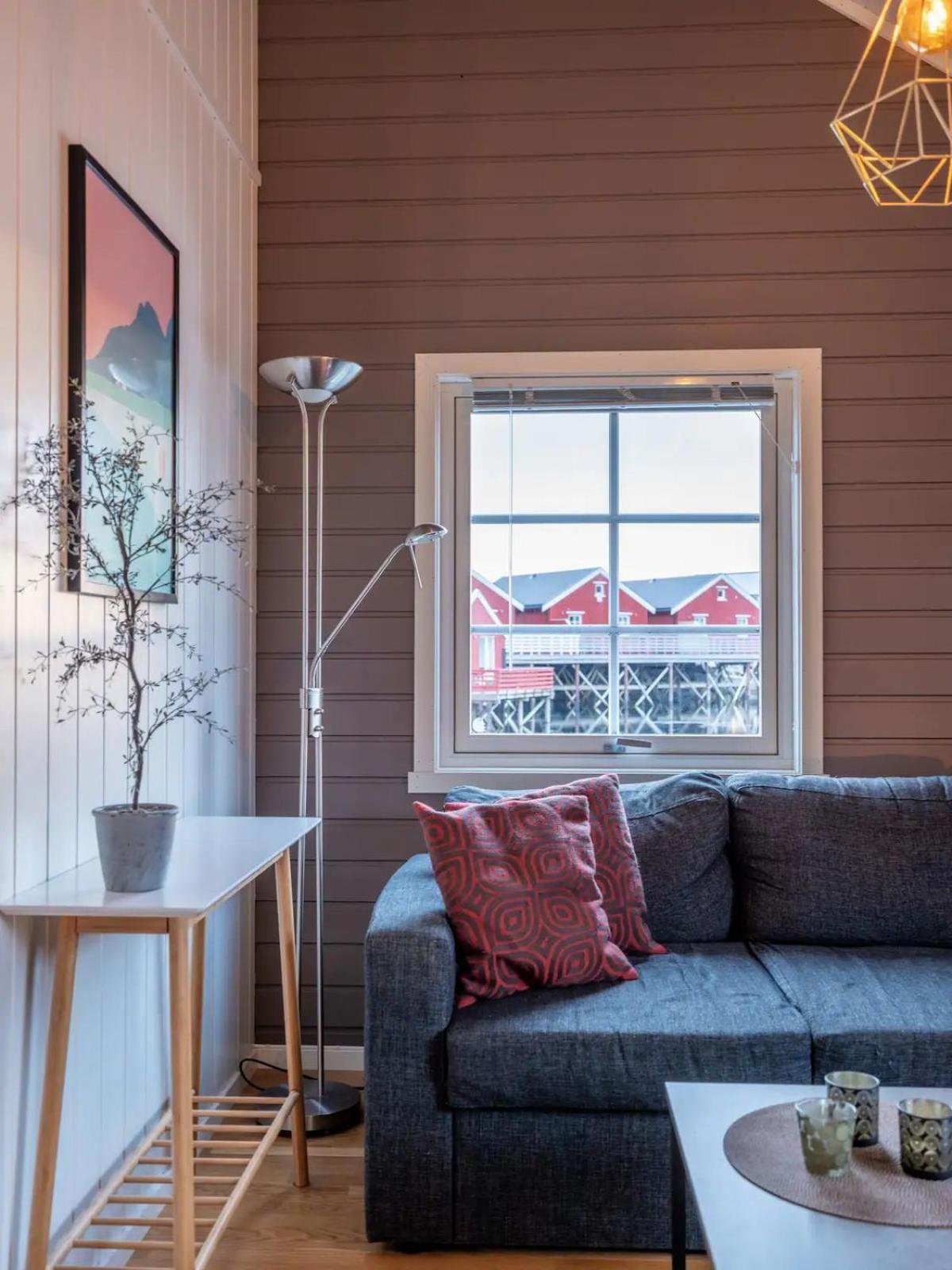 Authentic Lofoten Rorbu Stamsund Exterior photo